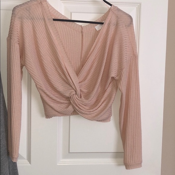 Pale pink crop top! - Picture 2 of 7